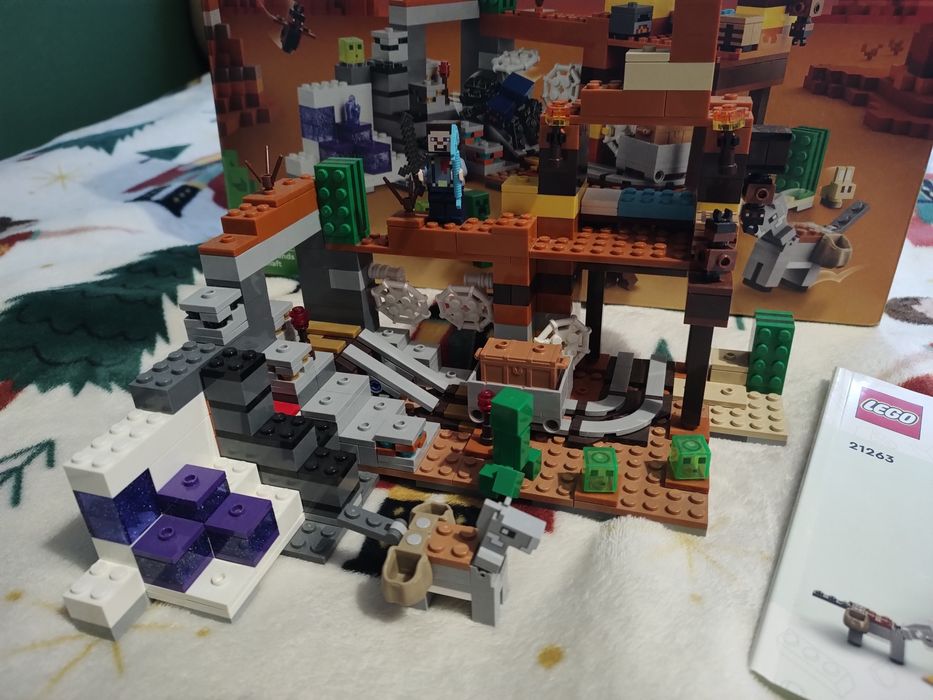 Lego Minecraft Kopalnia w Badlandach