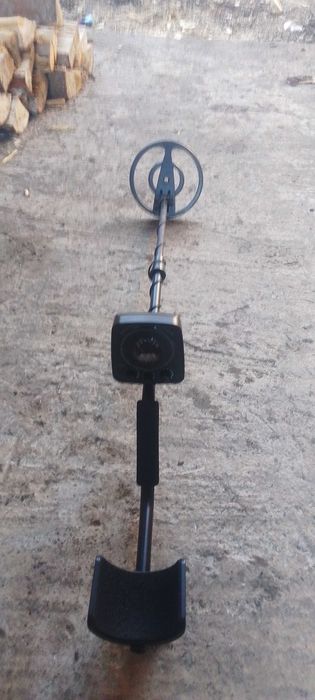 Металошукач Velleman 65 GC-1065