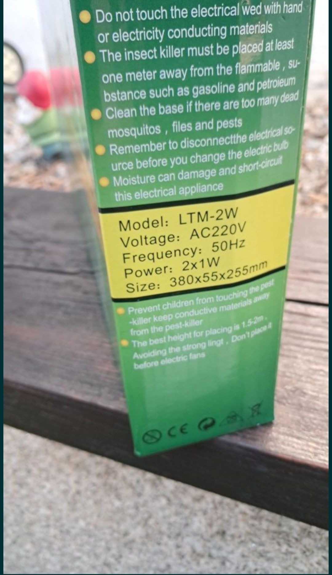Mata moscas elétrico e mosquitos 2x1 vol