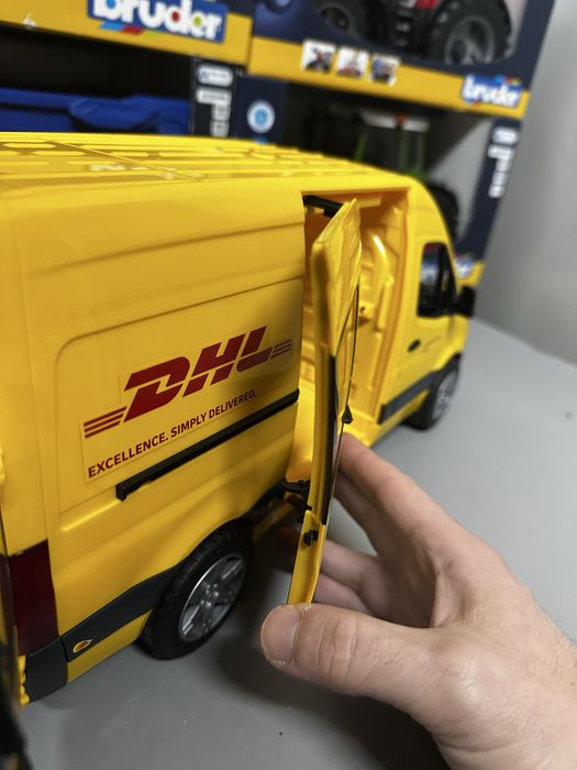 Bruder - Mercedes Sprinter DHL