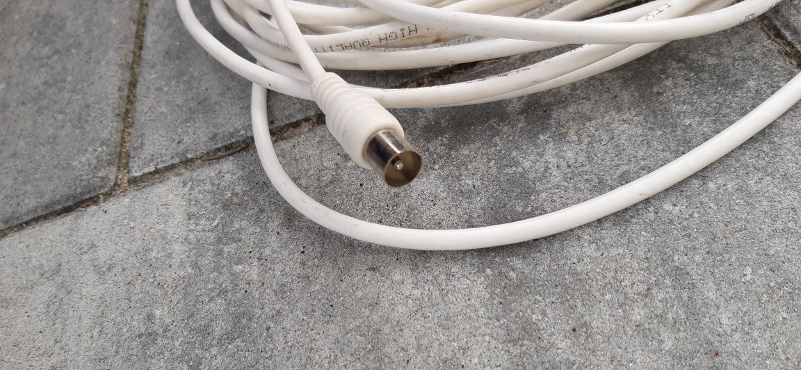 Kabel antenowy 8,5m z zarobionymi złączeniami