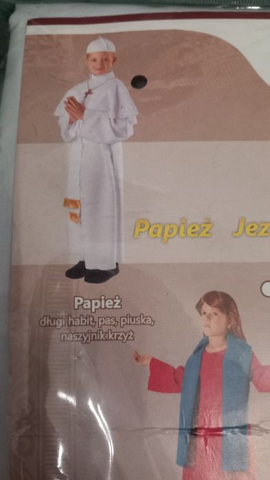 Strój Papieża r. 110 do 140