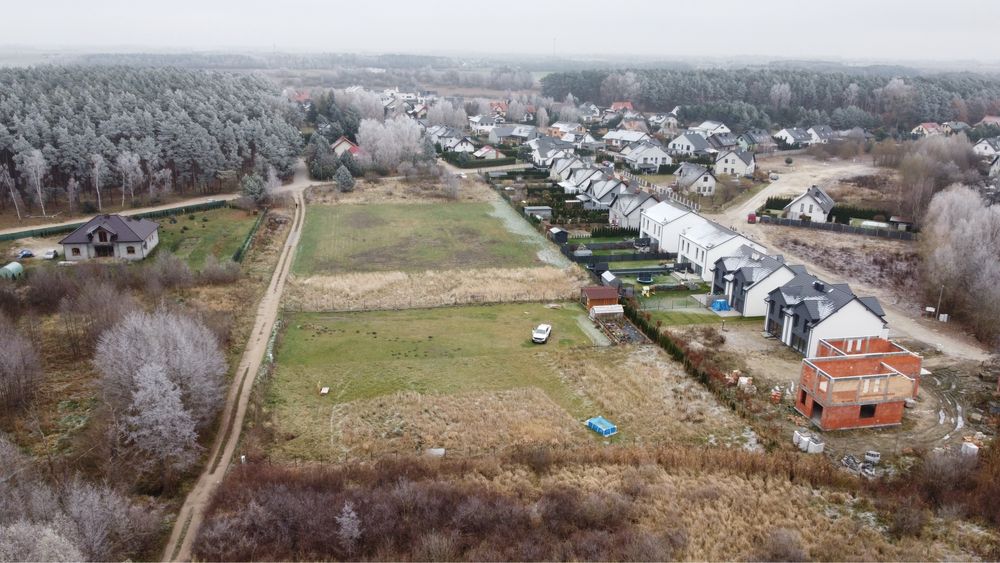 Działka budowlana — FILM — 1640m2 w Cerekwicy ul. Sosnowa