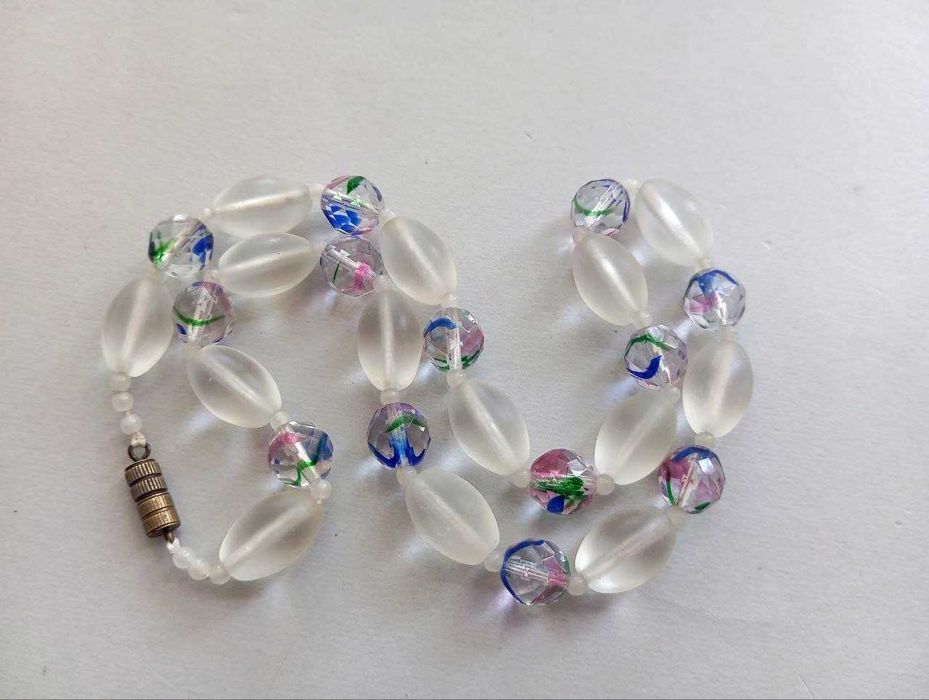 Бусы ирисовое стекло, винтаж.