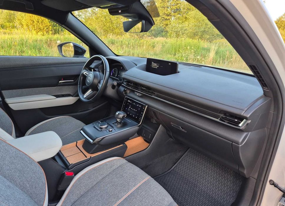 2022 Mazda MX-30 e-SKYACTIV