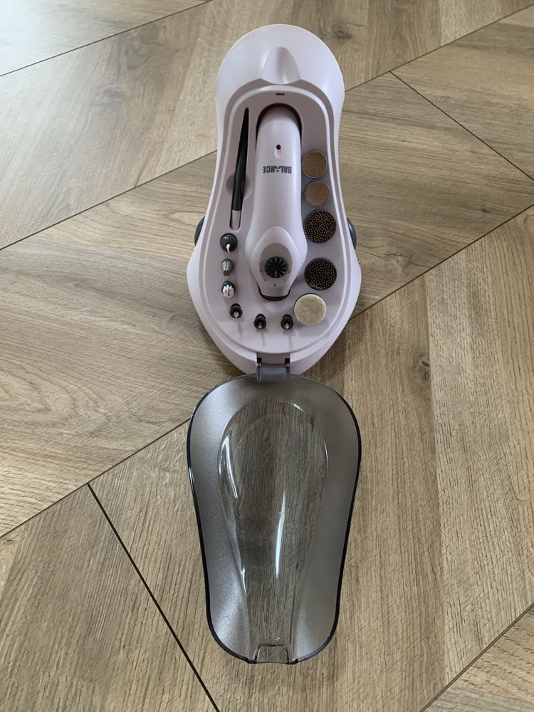 Lampa uv i zestaw do pedicure
