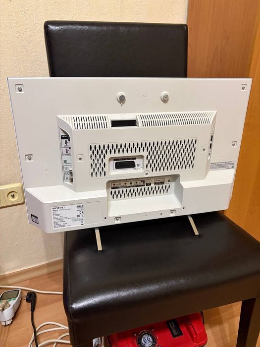 Телевізор Sony KDL-24W605A