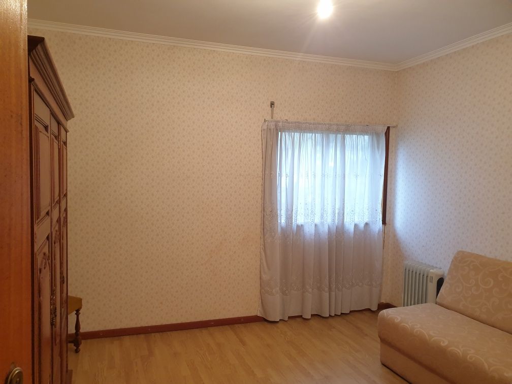 Vende-se moradia Póvoa de lanhoso Moinhos Novos, 5 quartos, T6