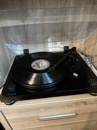 Gramofon audio-technica AT-LPW50PB