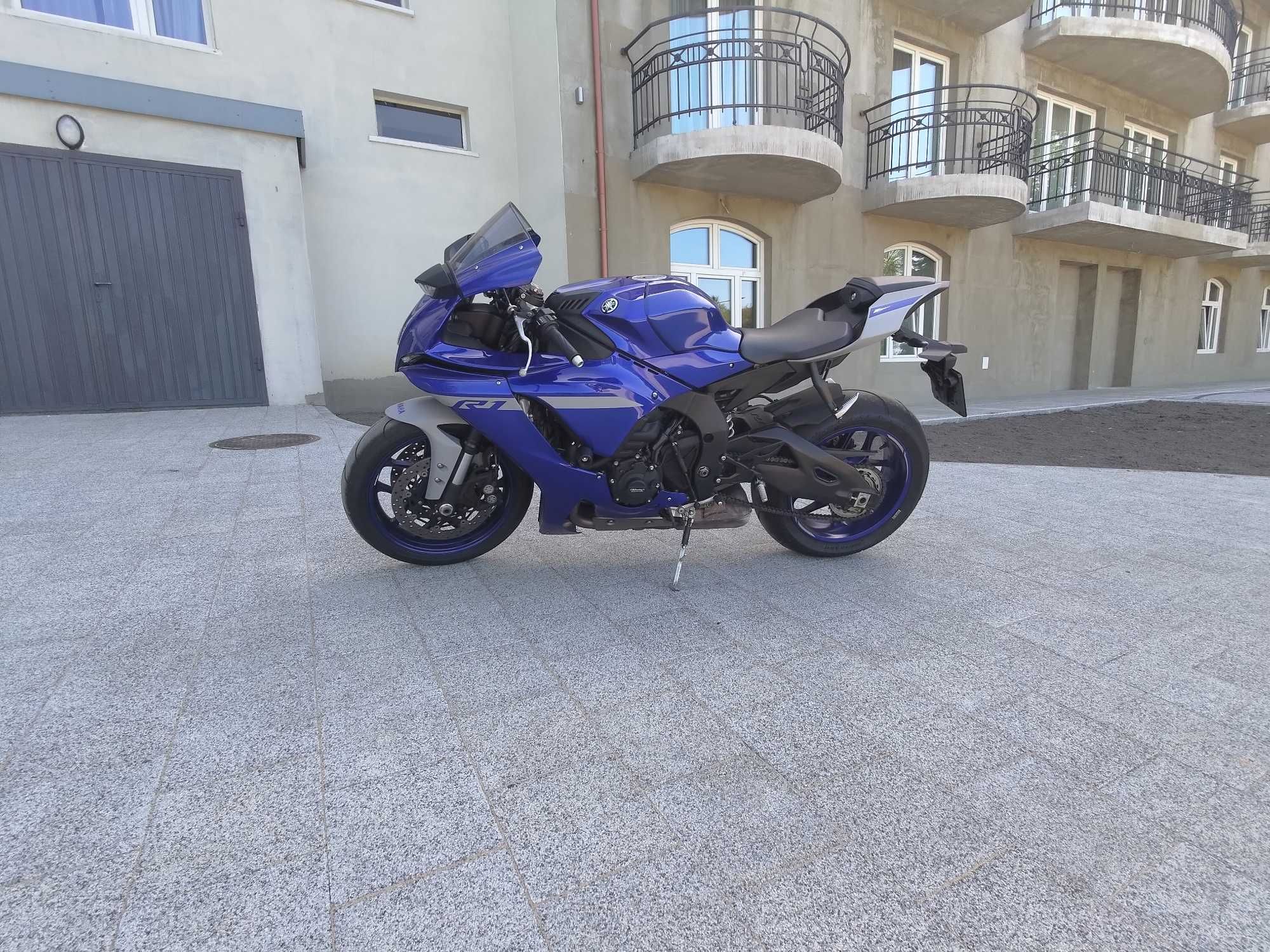 Yamaha R1 2021 rok, przebieg 1907km