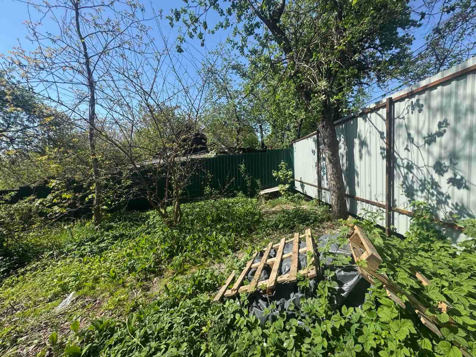 Продаж земельної ділянки 10 соток у Києві, вул. Ясногірська