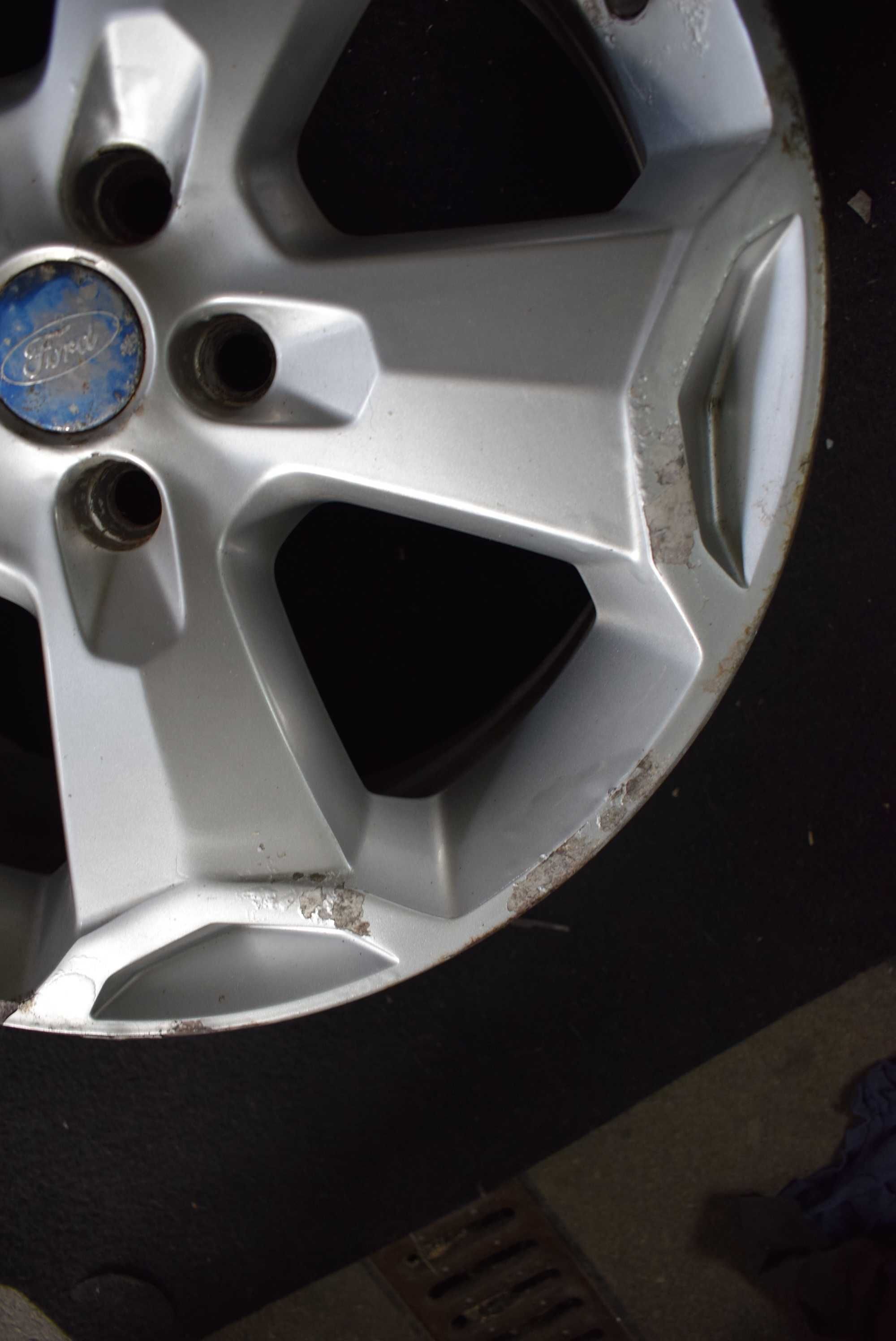Aluminiowa felga 18'' Ford Kuga Mondeo S-max 5x108 alufelga