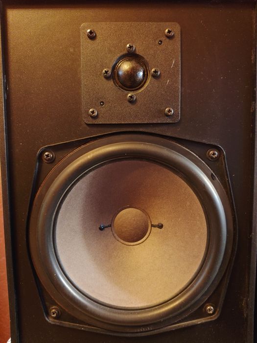 Акустика Revox Studio 3