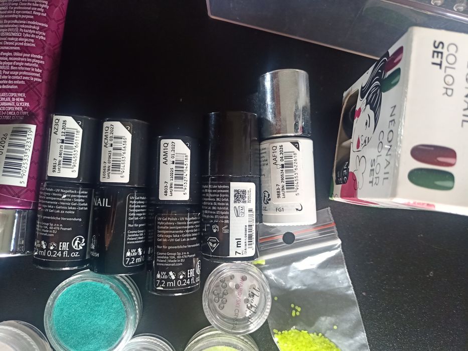 Nowe lakiery hybrydowe żele neonail clavier victoria vynn Swarovski