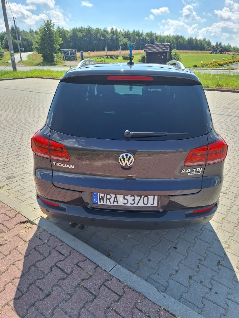 Volkswagen Tiguan 2.0 TDI Bluemotion wersja Lounge Kamera Hak Nawi