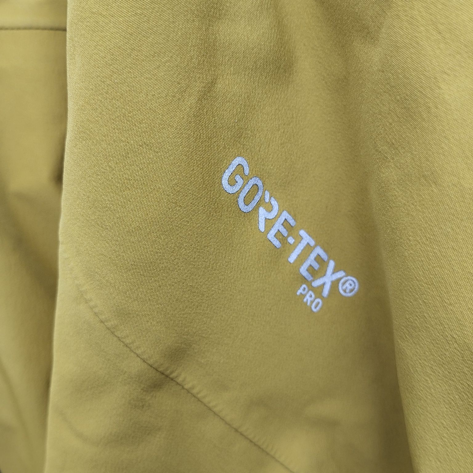 Куртка arcteryx gore -tex pro
