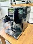 Ekspres DELONGHI Dinamica Plus - stan BDB, w pełni sprawny