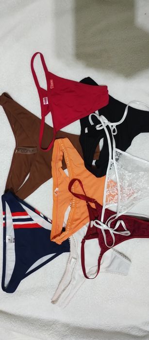 Stringi, kąpielówki