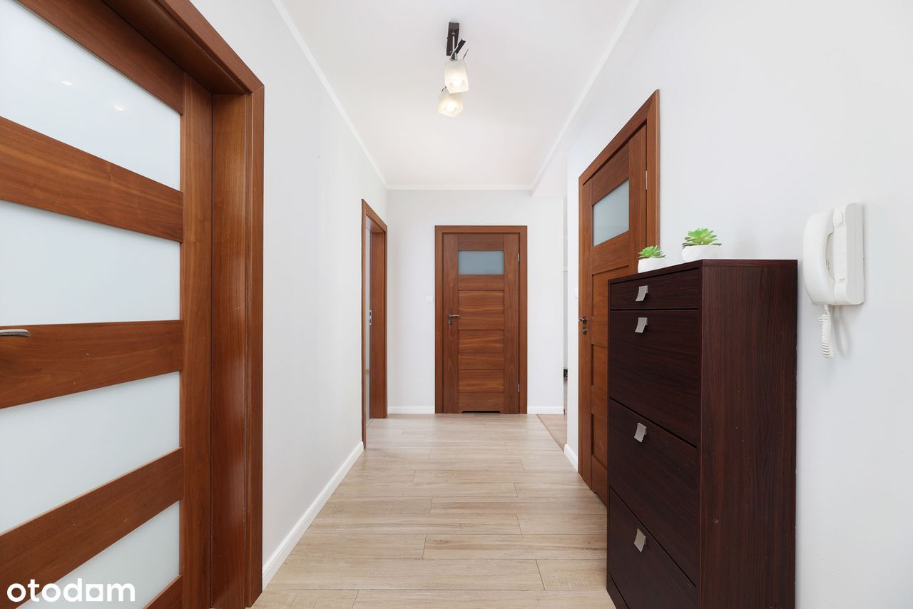 4M z balkonem|parking_kom.lokatorska| CISZA I