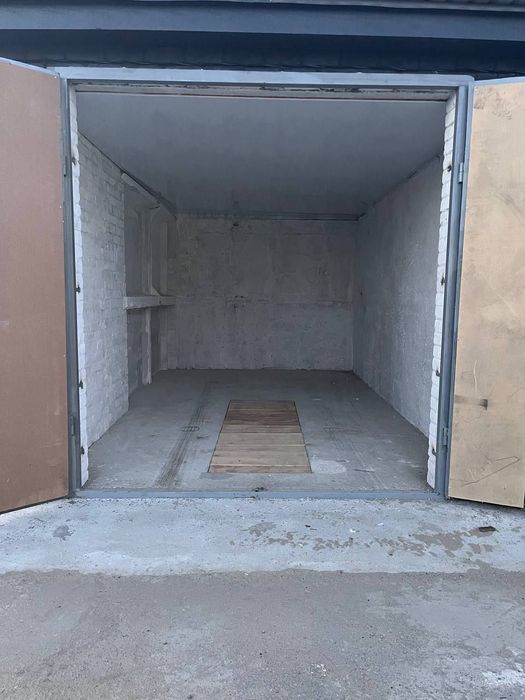 Здам Гараж р-н Автопарк.