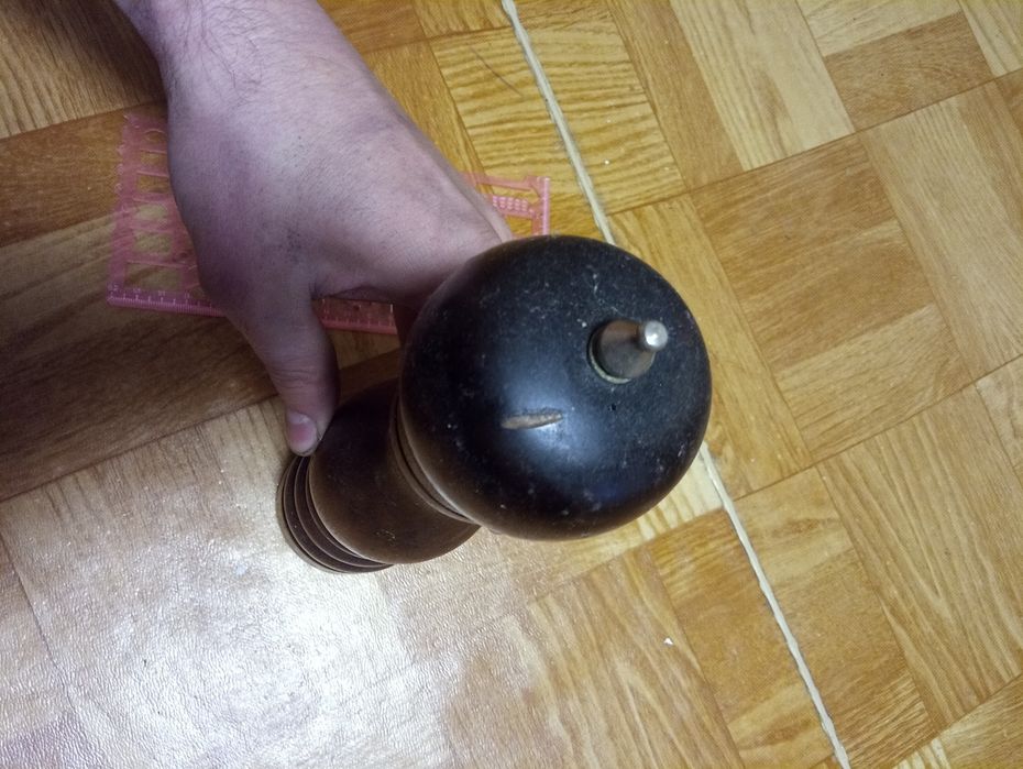 Продам мельницу для специй