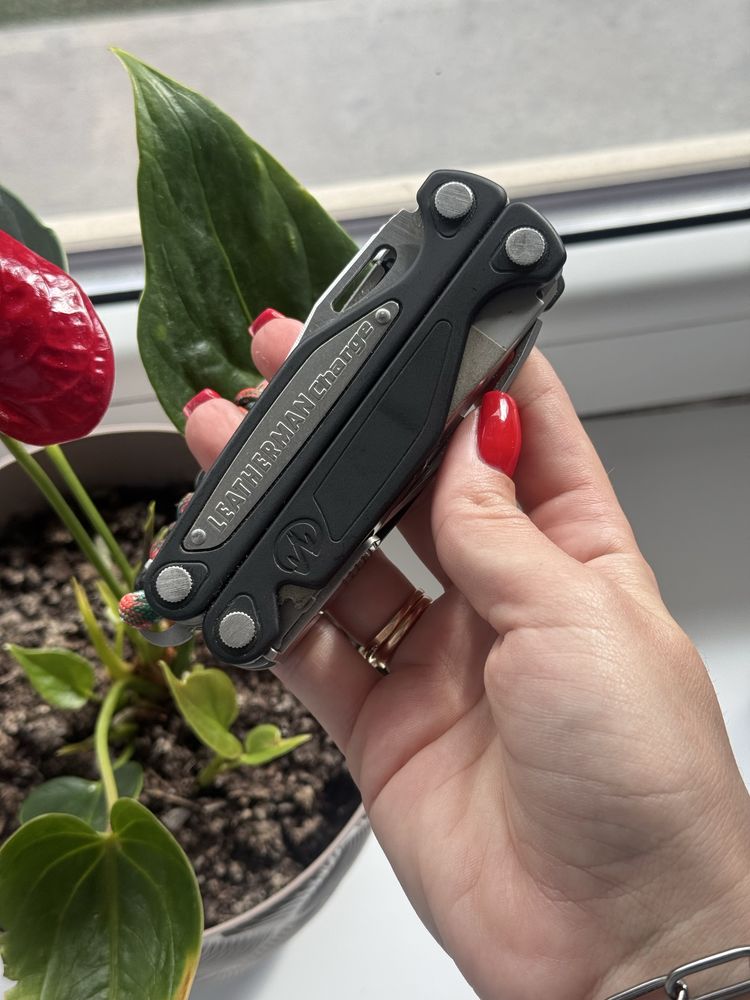 Leatherman charge al