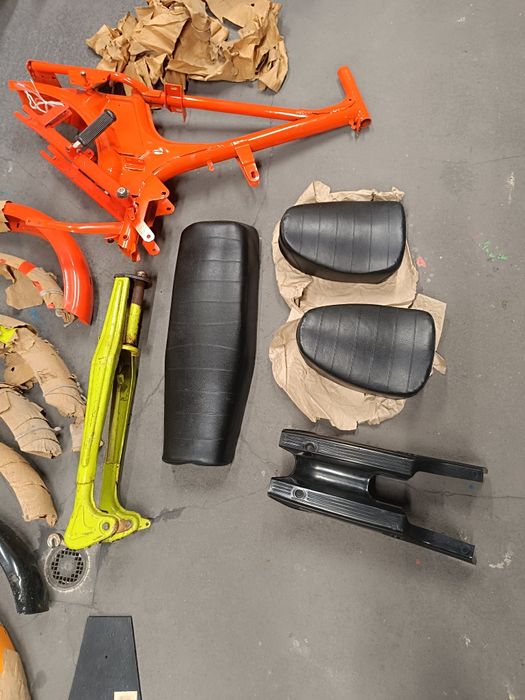 Motorynka Romet ogar komar Żak wsk części nowe z PRL-u