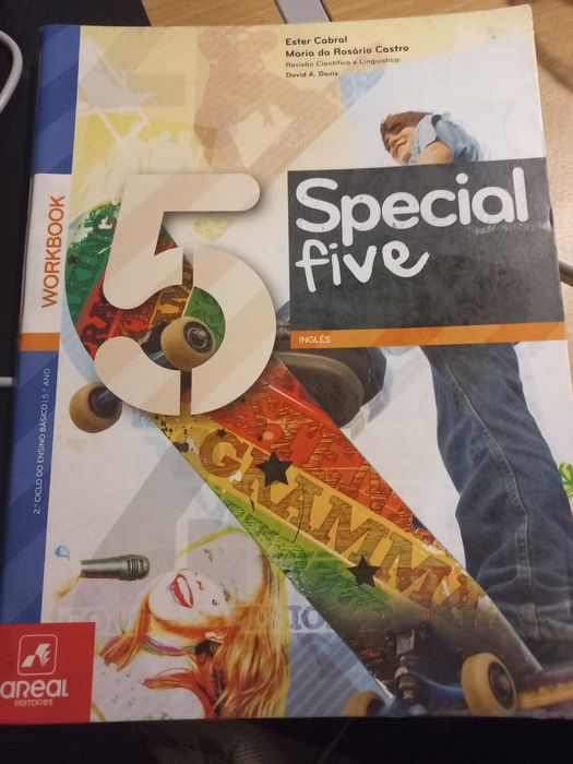 Cadernos de ativ. Inglês História e Geografia Música 5ºano