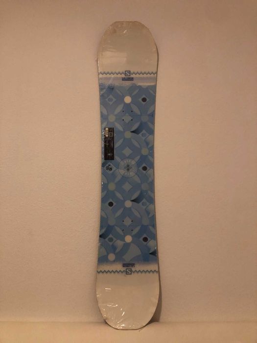 Абсолютно новий сноуборд