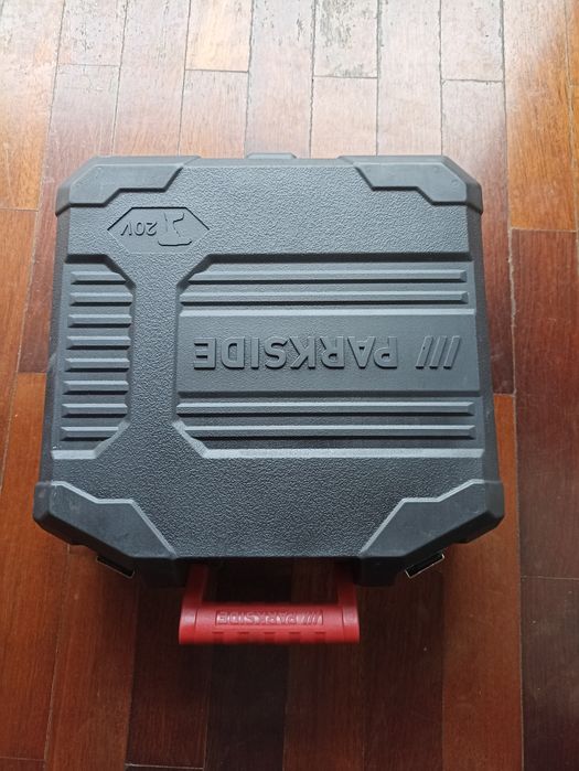 Aparafusadora PARKSIDE PSBSA 20-LI D4
Com percussão