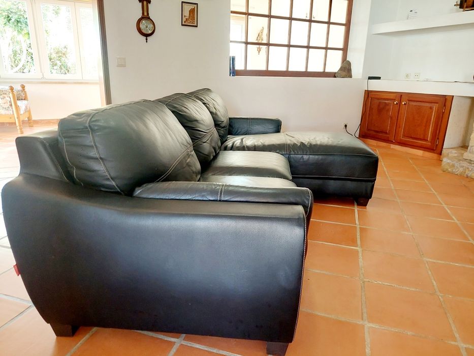 Sofá 2 lugares + Chaise Long | Como Novo