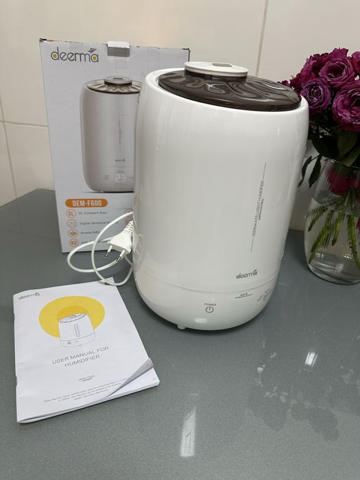 Зволожувач повітря Deerma dem-f600