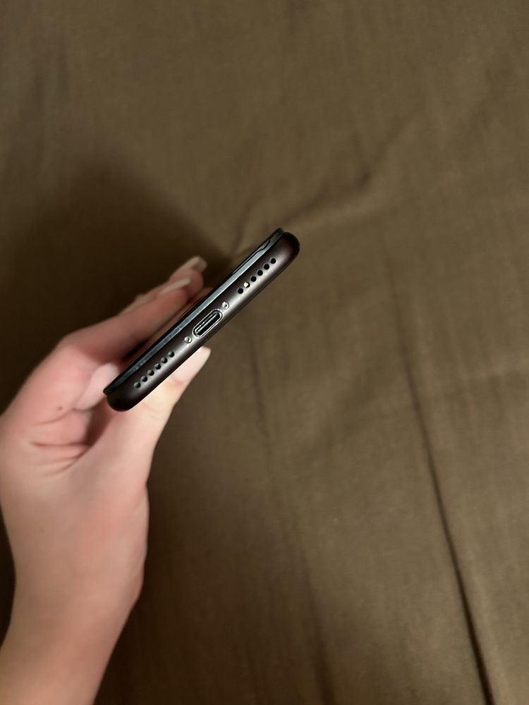 Iphone 7 підробка на запчастини чорний