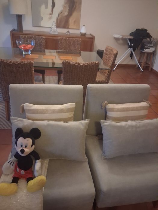 Sofa de 3 lugares e sofa de dois lugares