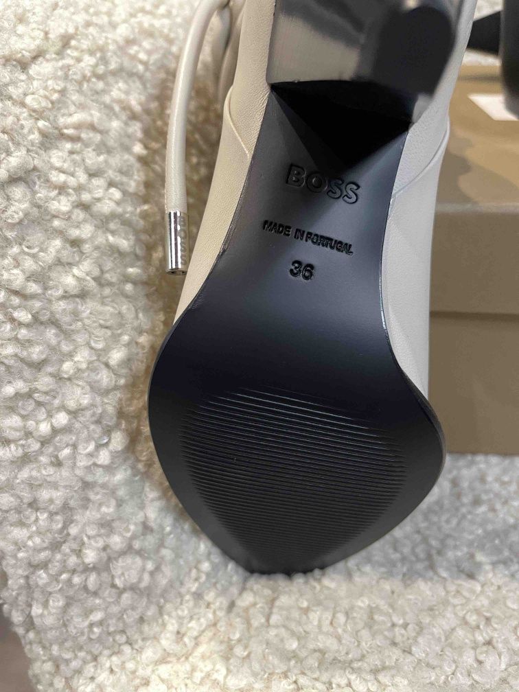 Hugo Boss,чоботи,оригінал.36р.