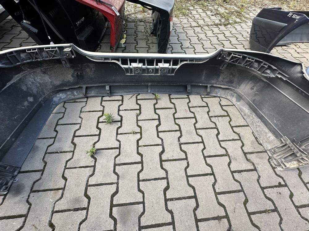 Zderzak tył tylny Mercedes W211 Lift 623U
