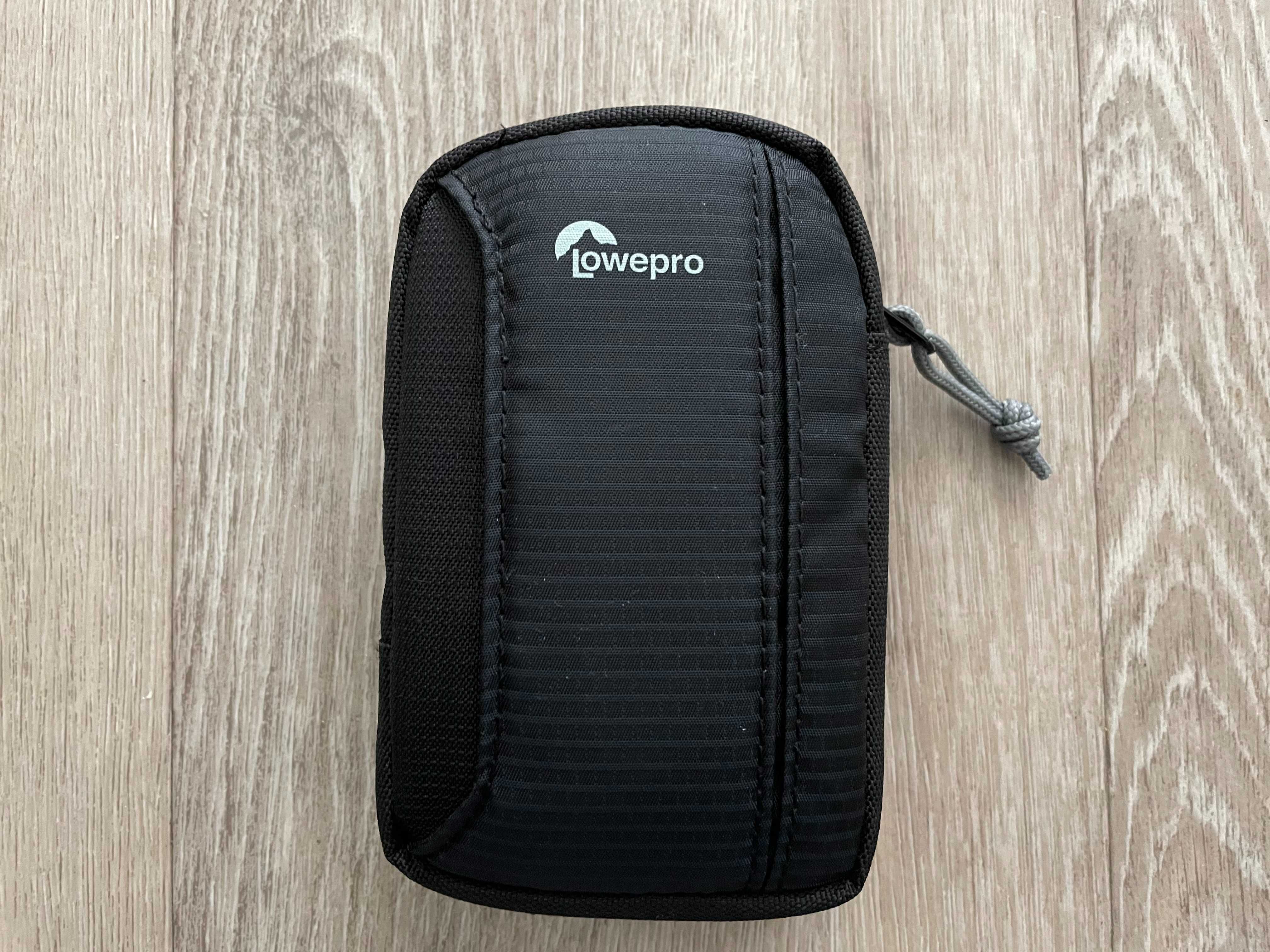 Pokrowiec na aparat Lowepro Tahoe 25 II (czarny)