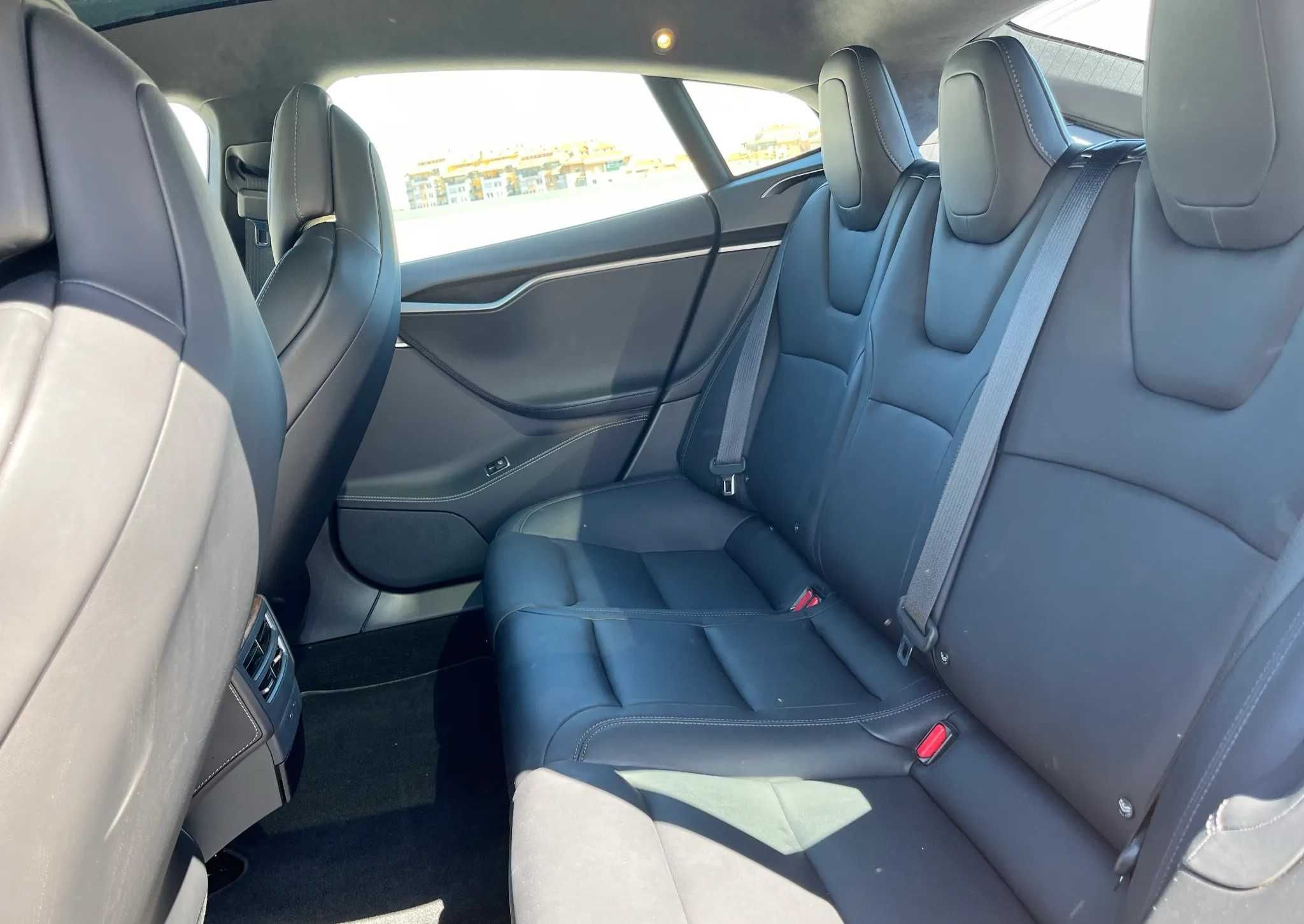 Tesla S 75D 525CV