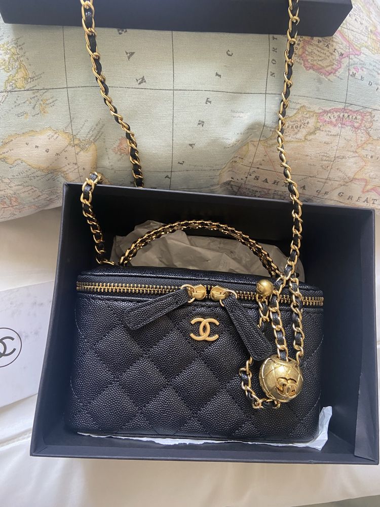 Necessaire Chanel vip makeup