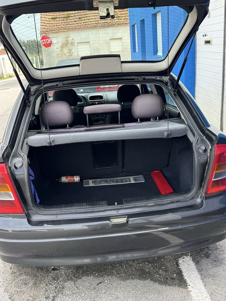 Opel astra 1400 gasolina vendo troco por moto