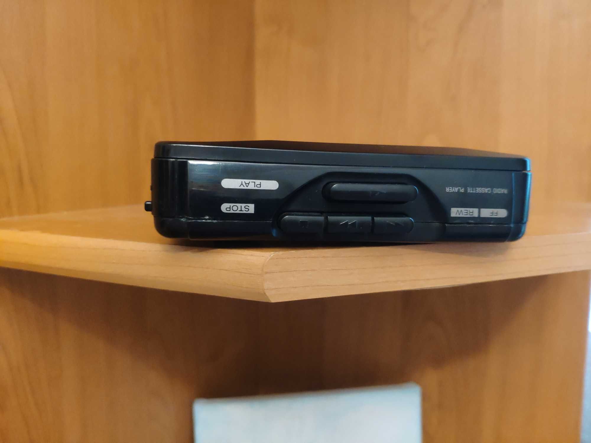 Продам Sony Walkman WM-FX280 Sony Walkman WM-F2015
