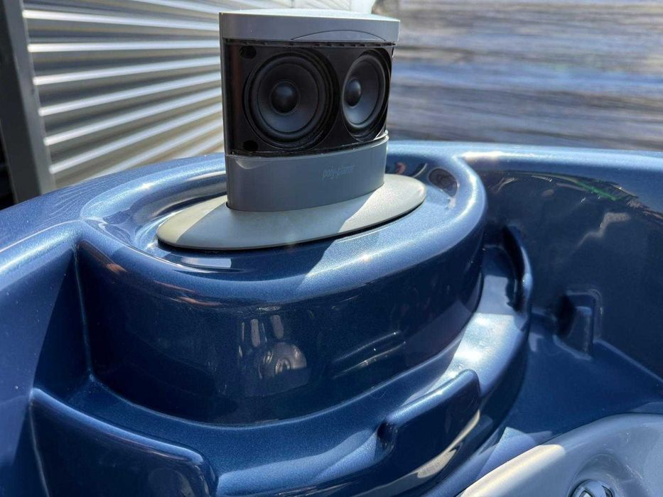 Używana wanna z hydromasażem 7 osobowa