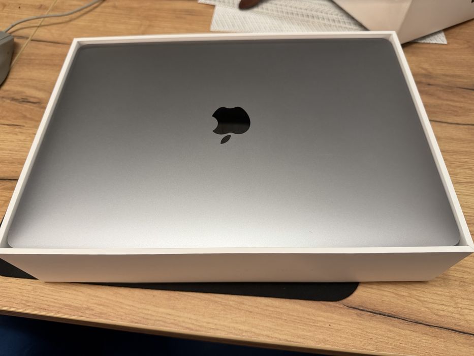 Macbook Air Retina 13’