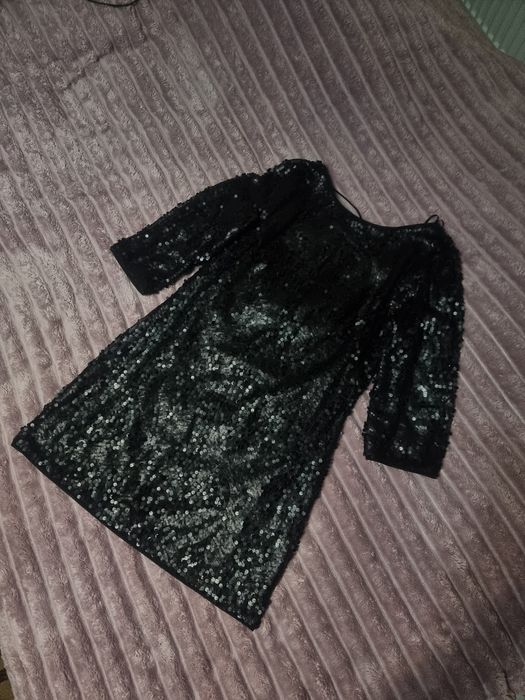 Продам вечірє плаття,паєтки,тренд 2025-26