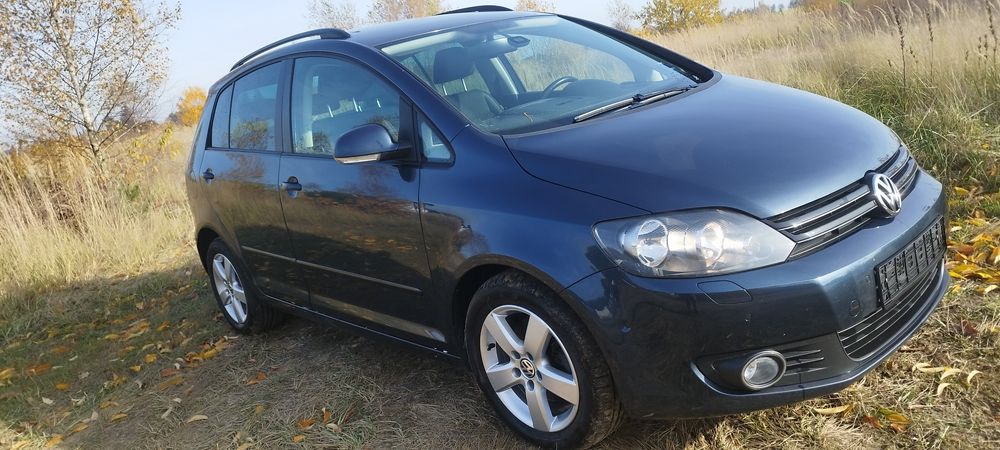 Volkswagen Golf 6 plus 1,6 TDI  2011r. mały przebieg