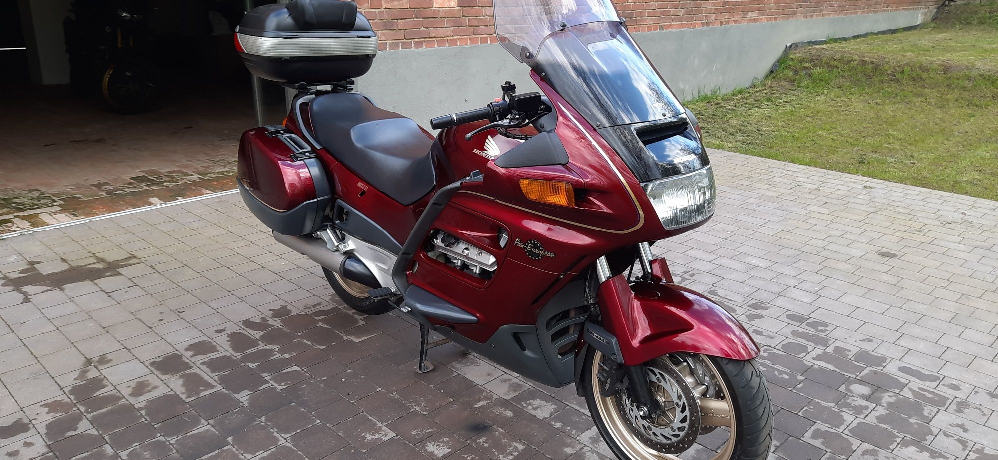 HONDA ST 1100 PAN EUROPEAN ABS TCS cbs oryginał KODO motocykle