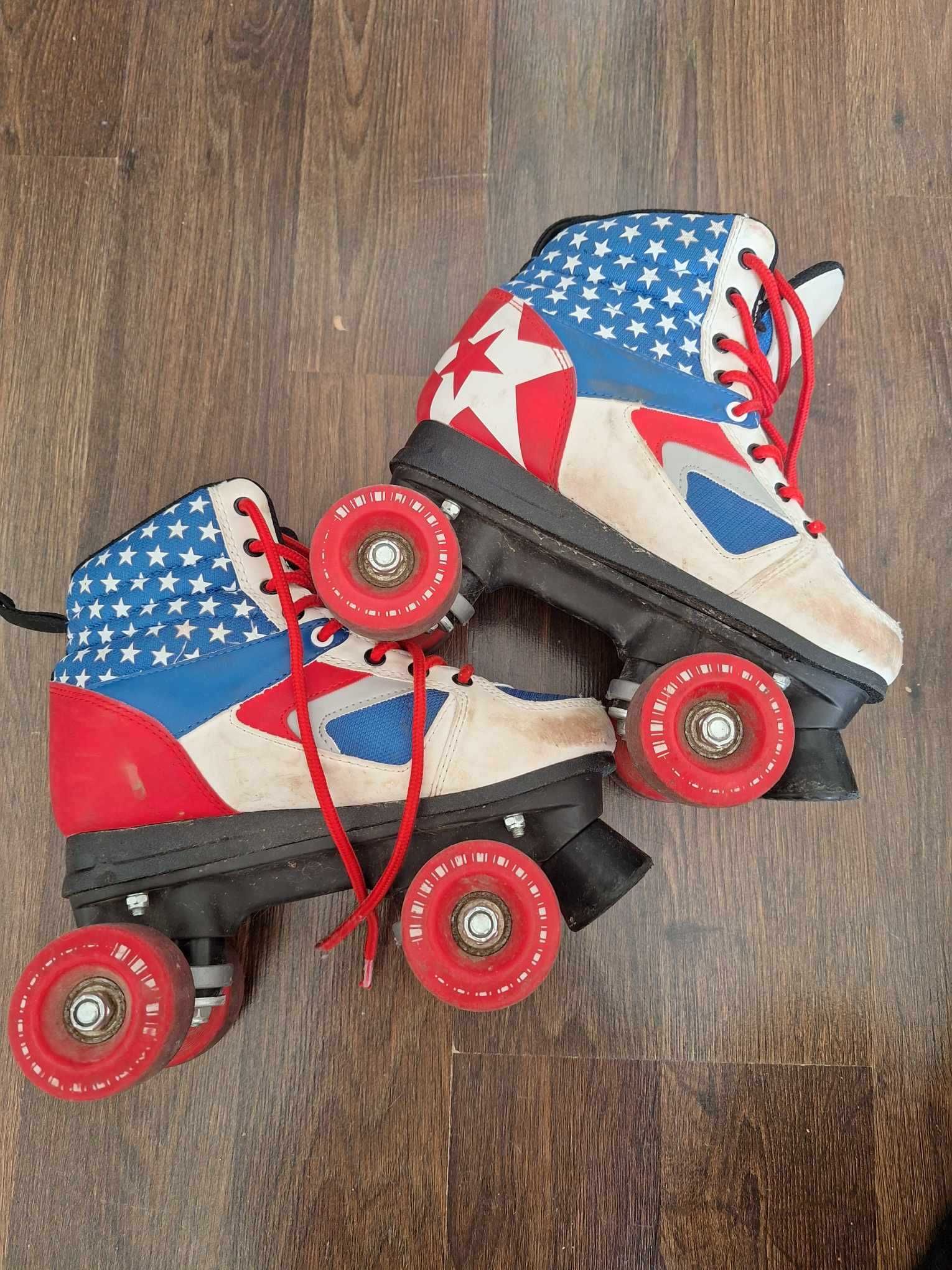 Wrotki crivit 33/34 z wzorem USA, wkładka 22,6 cm