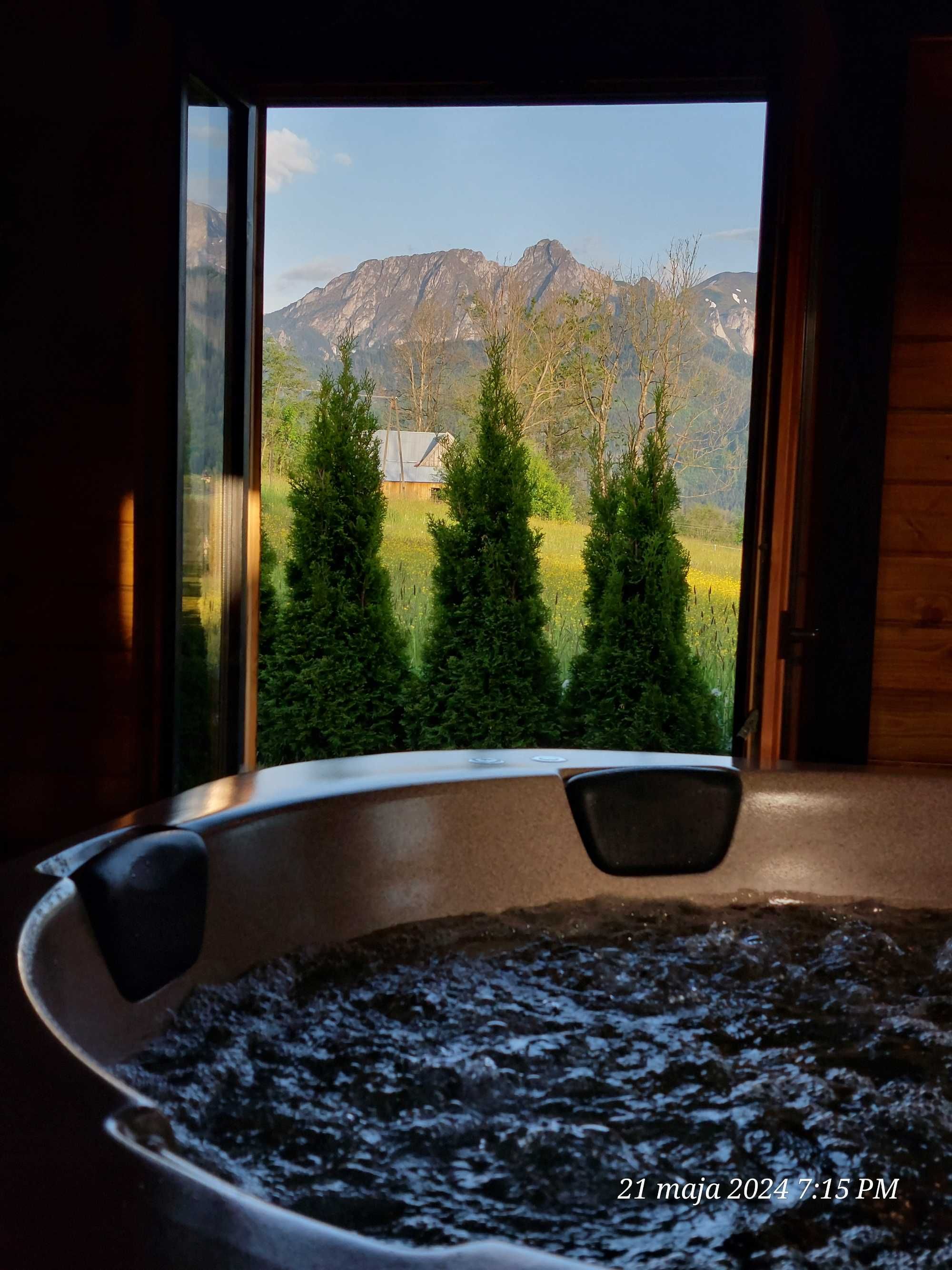 Wakacje!!! Duży dom na wyłączność, pokoje Jacuzzi Willa Cetyniorka