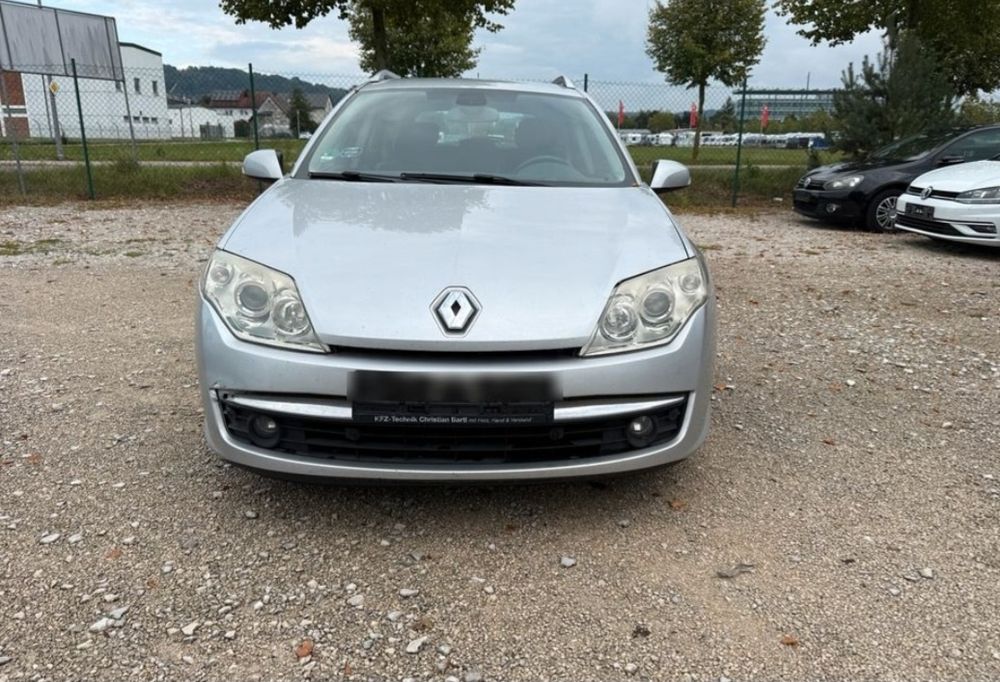 Renault Laguna III 2.0 DCI 150km