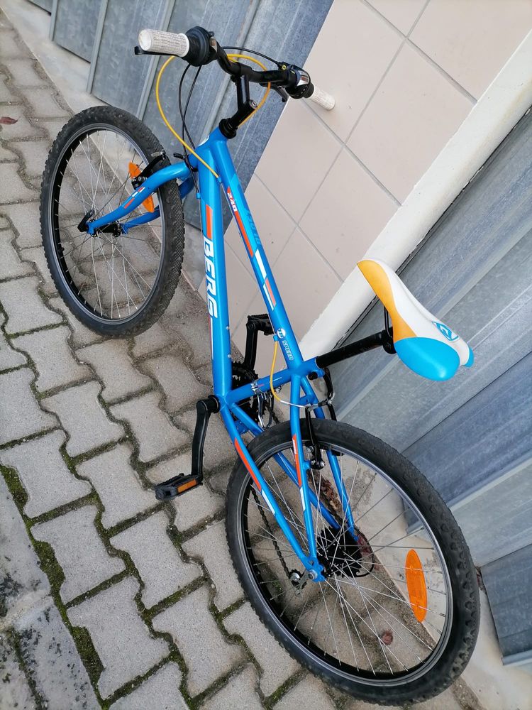 Bicicleta c/ roda 24